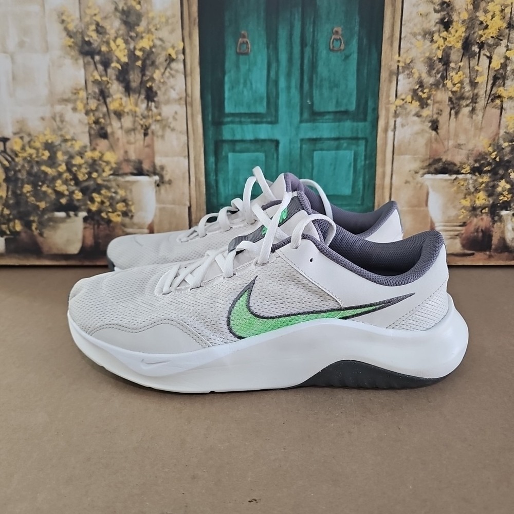 Nike Legend Essential 3 NN Phantom Sail Green Sneakers DM1120-006 Men's Size 12